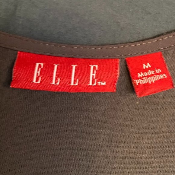 GU Elle 𝅺Sz-M Primrose Top Sequin 🌸🌸🌸Design Neckline-Some Random Missing? - Picture 6 of 7